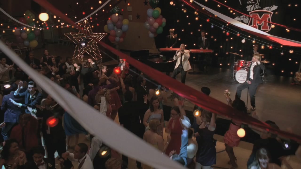 Glee220-0750.jpg
