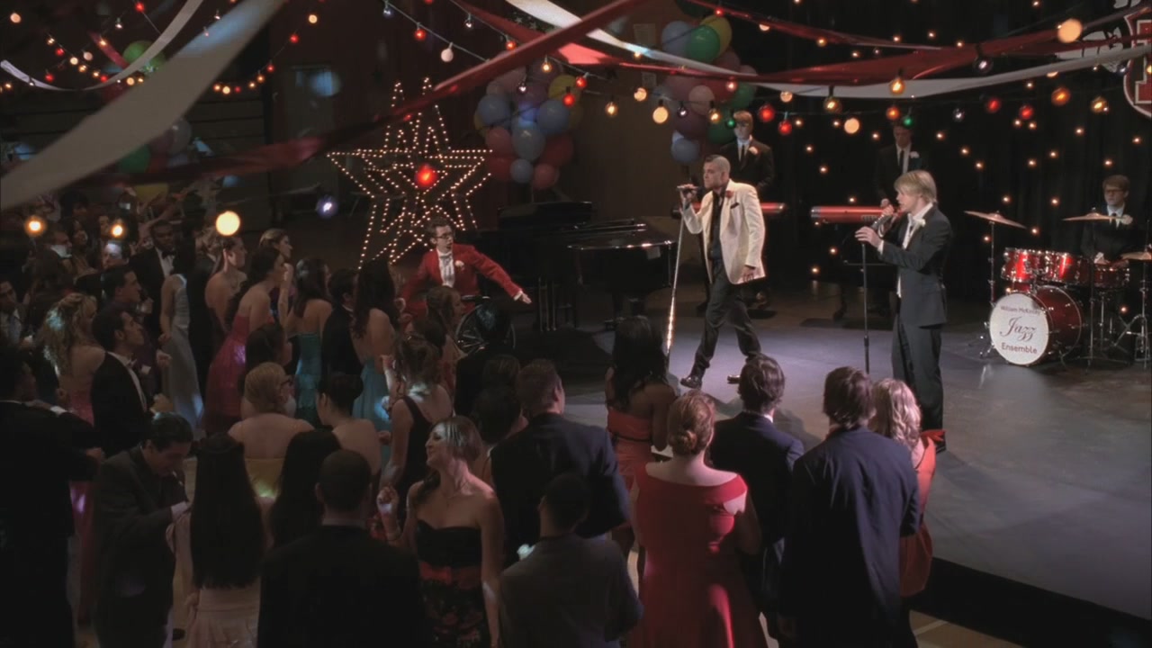 Glee220-0759.jpg
