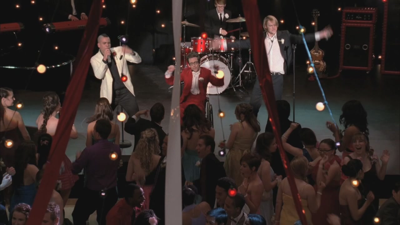 Glee220-0775.jpg