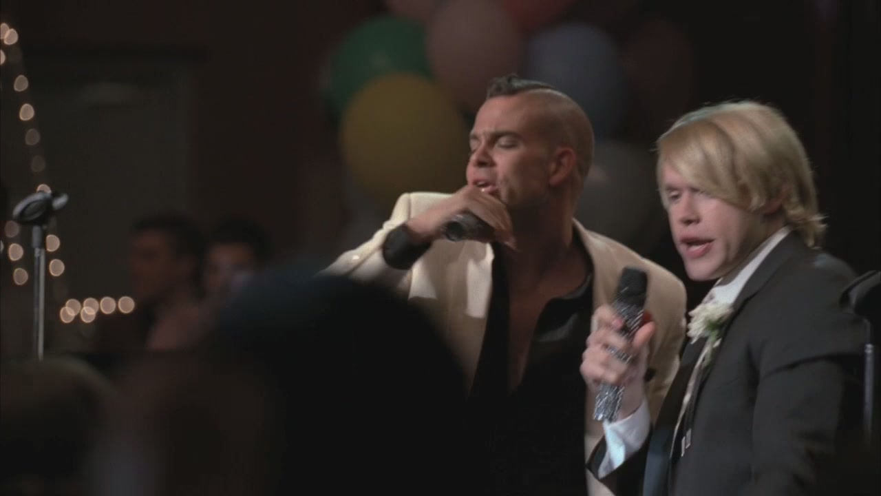 Glee220-0789.jpg