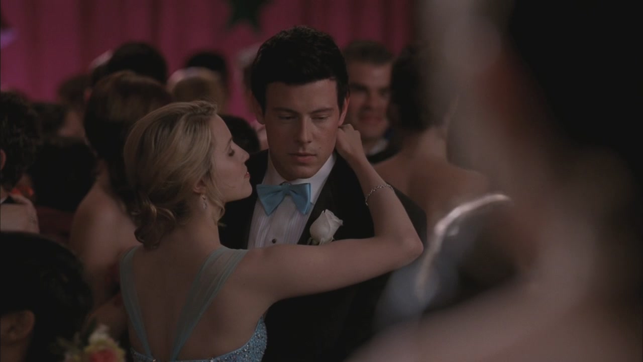Glee220-0813.jpg