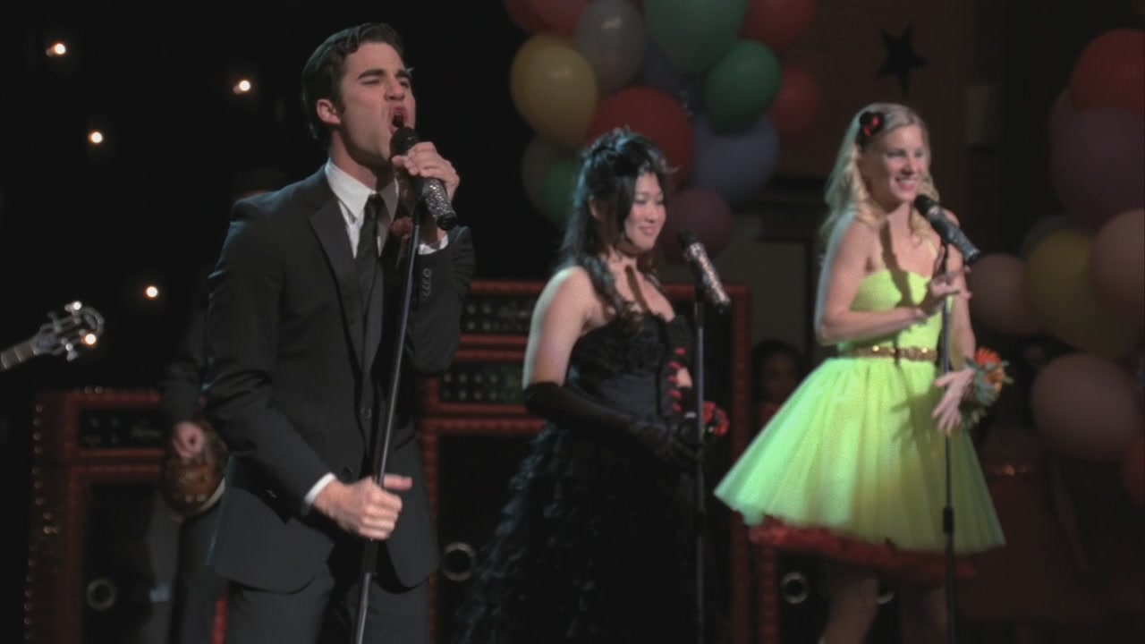 Glee220-0917.jpg