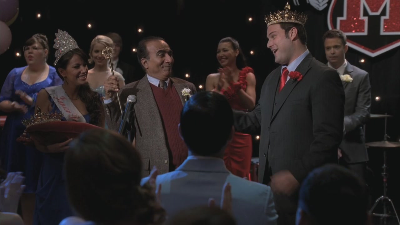 Glee220-0992.jpg