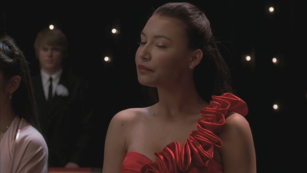 Glee220-1000.jpg