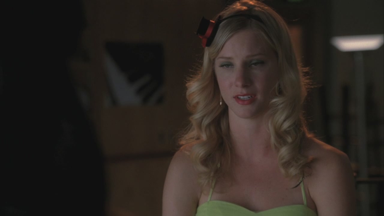 Glee220-1104.jpg
