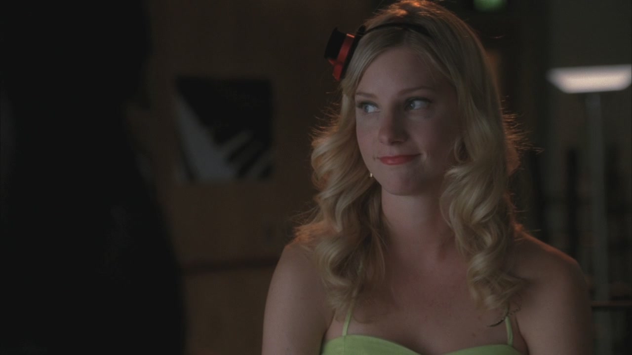 Glee220-1108.jpg
