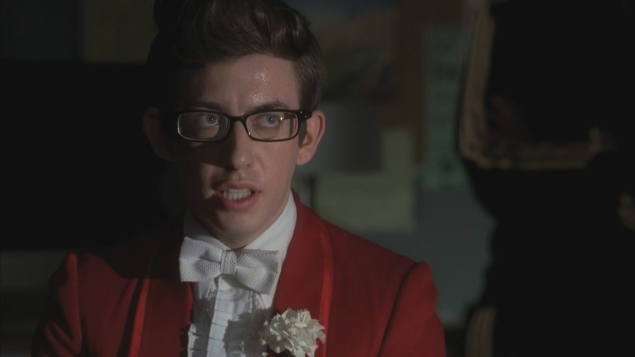Glee220-1127.jpg