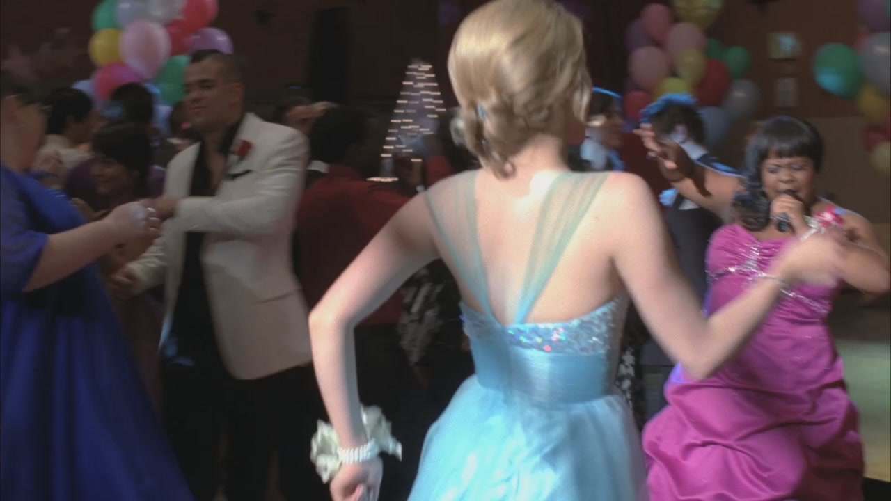Glee220-1226.jpg