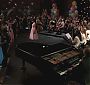 Glee220-0801.jpg