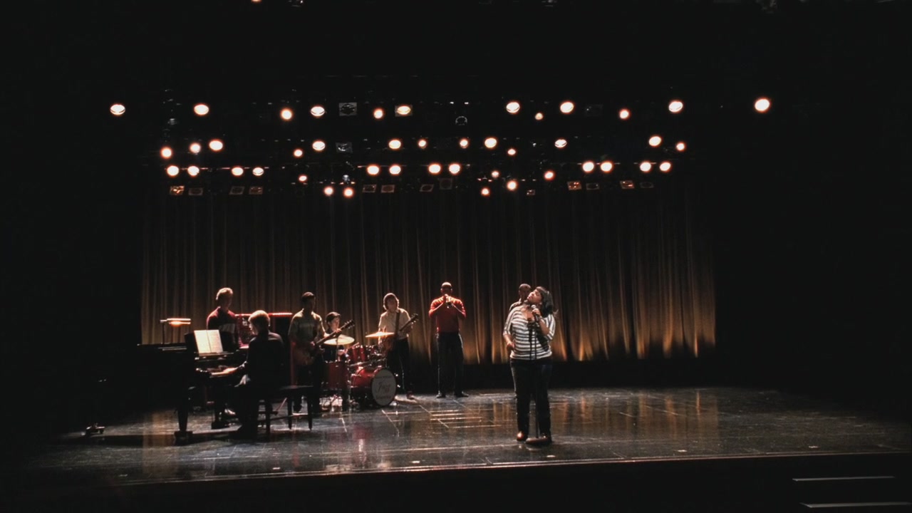 Glee221-0563.jpg
