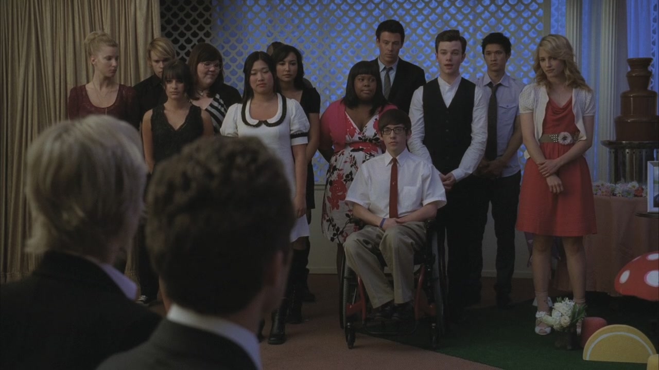 Glee221-0900.jpg