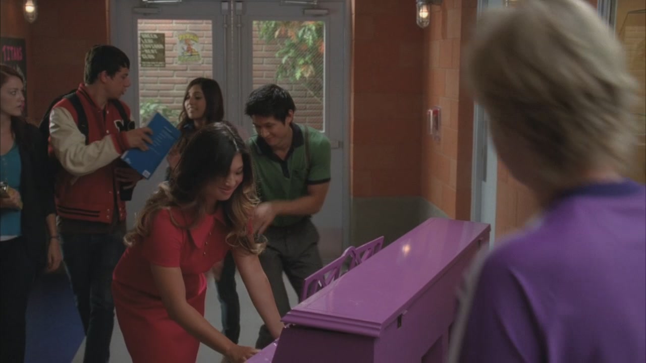 Glee301-00216.jpg