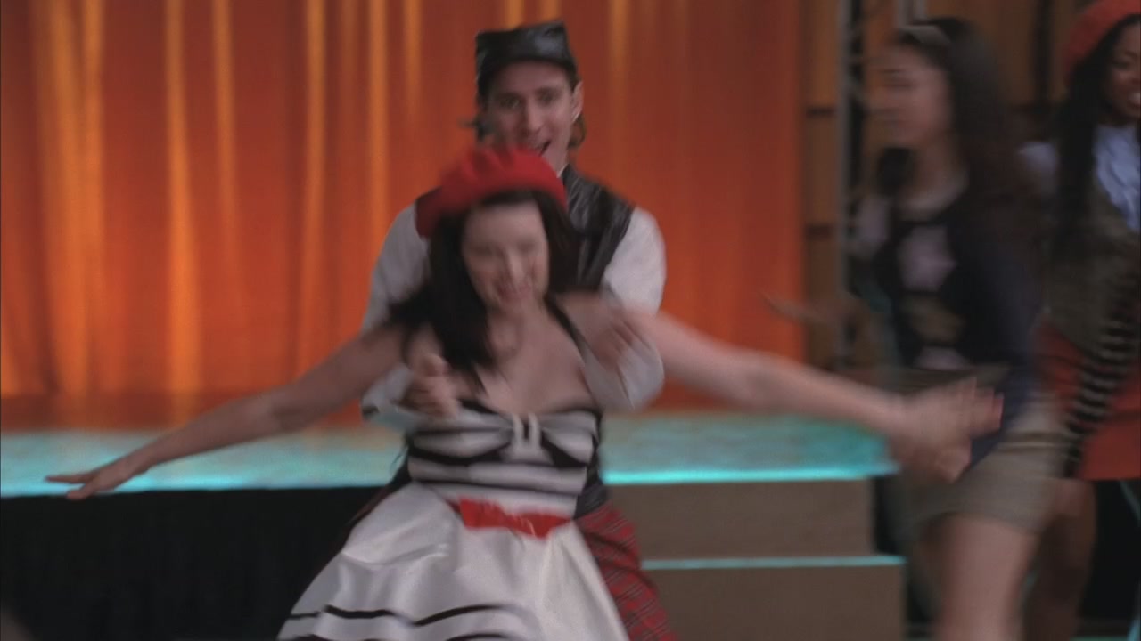 Glee301-00961.jpg