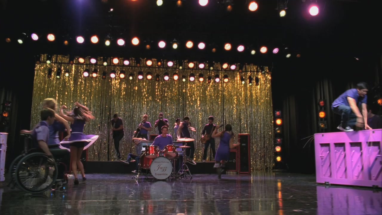 Glee301-01270.jpg
