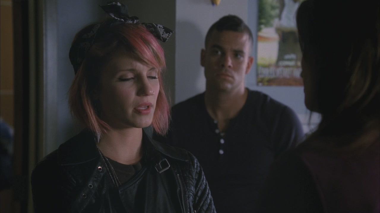 Glee302-00300.jpg