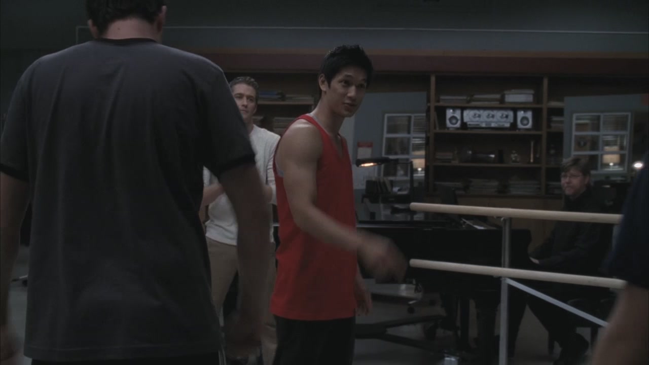 Glee302-00333.jpg