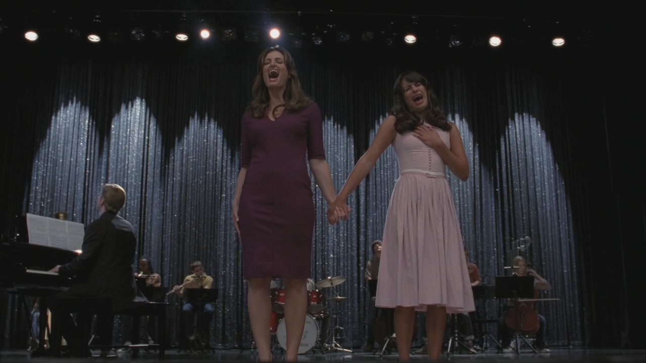 Glee302-00469.jpg