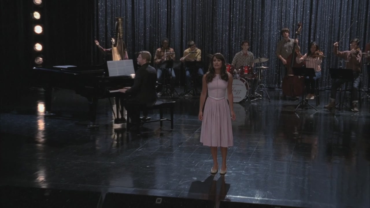 Glee302-00478.jpg