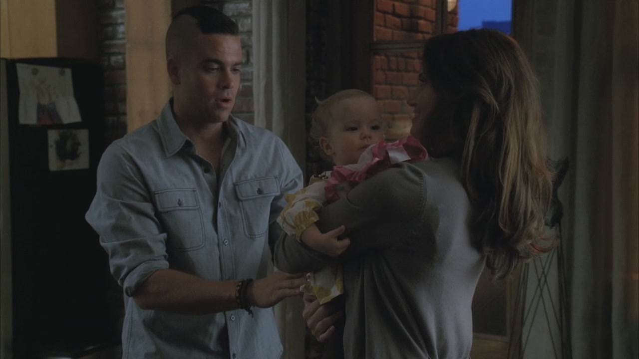 Glee302-00600.jpg