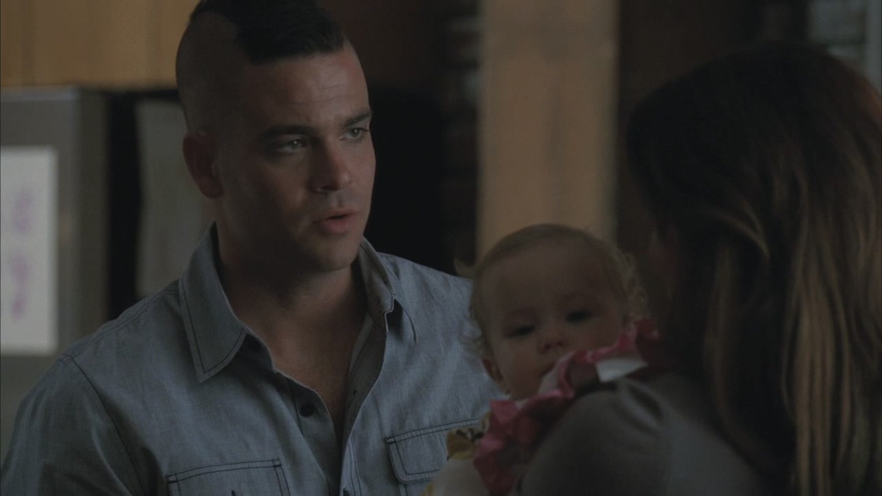 Glee302-00602.jpg