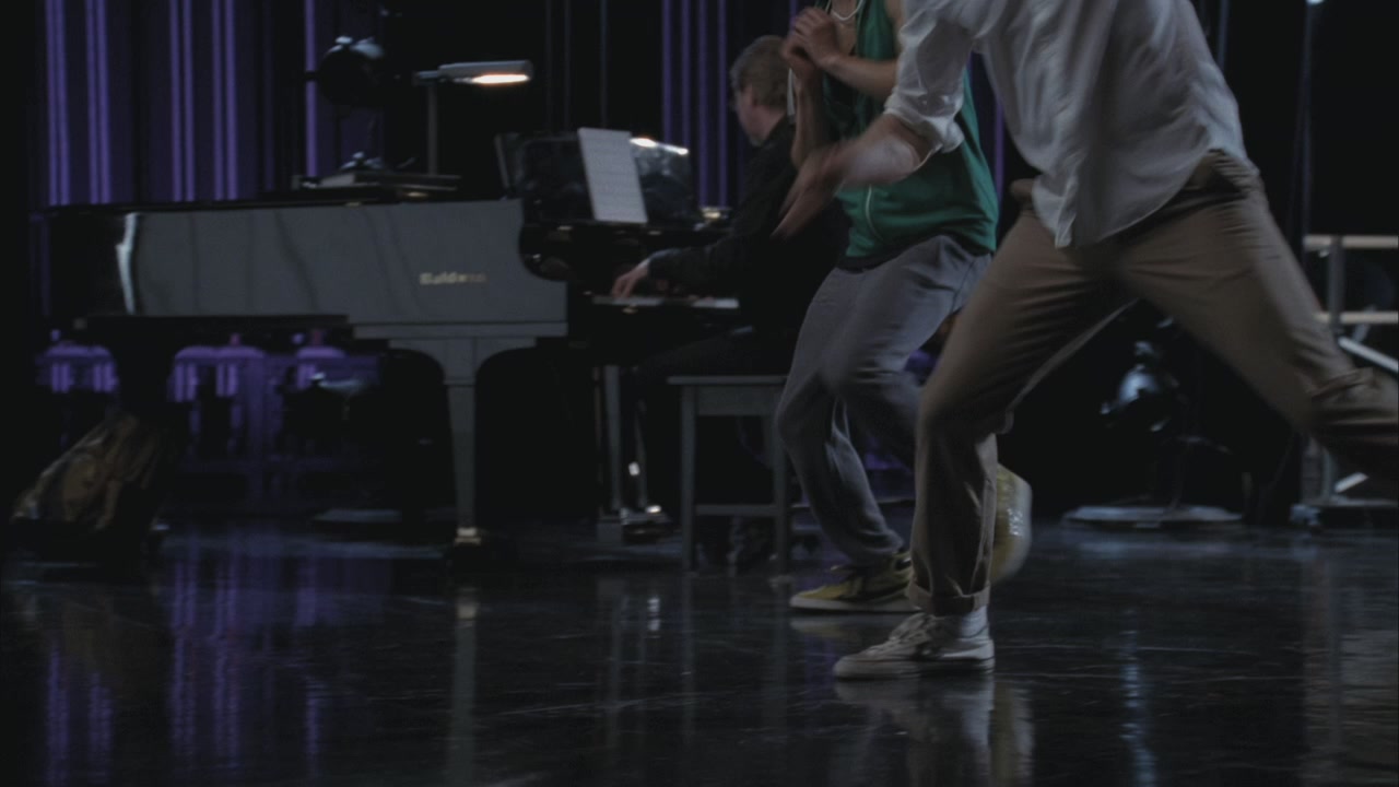 Glee302-01022.jpg