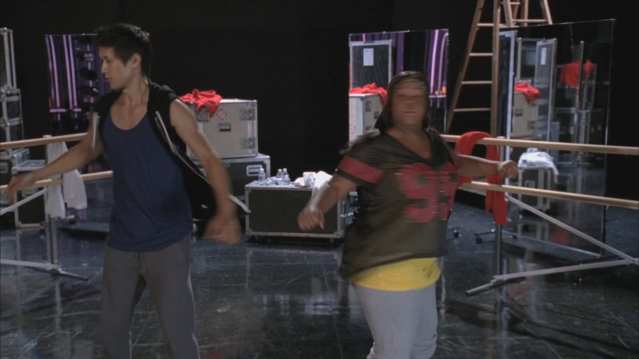 Glee303-00014.jpg