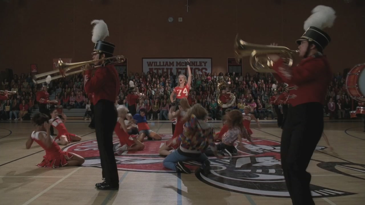 Glee303-00341.jpg