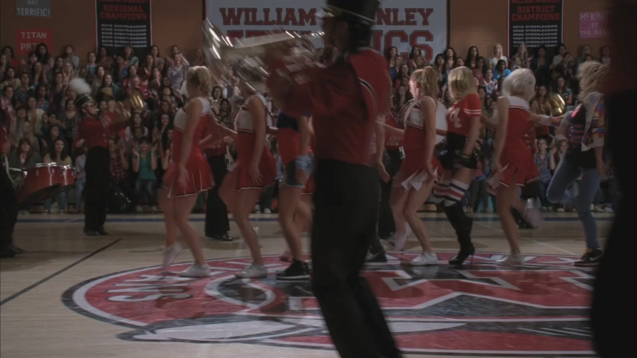 Glee303-00343.jpg