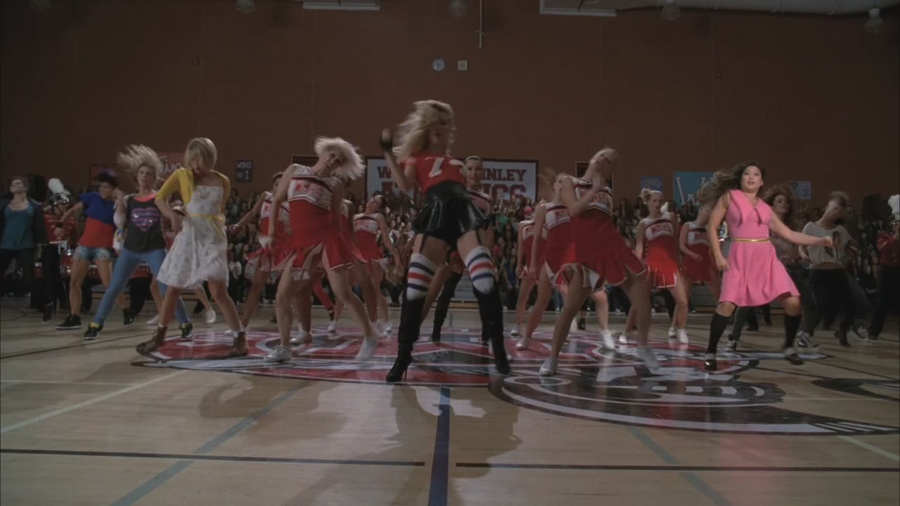 Glee303-00353.jpg