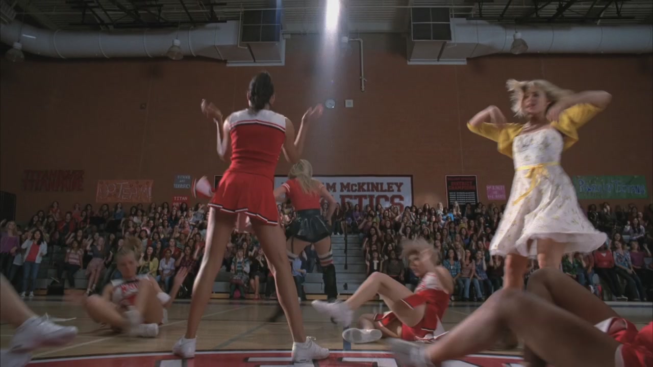 Glee303-00355.jpg
