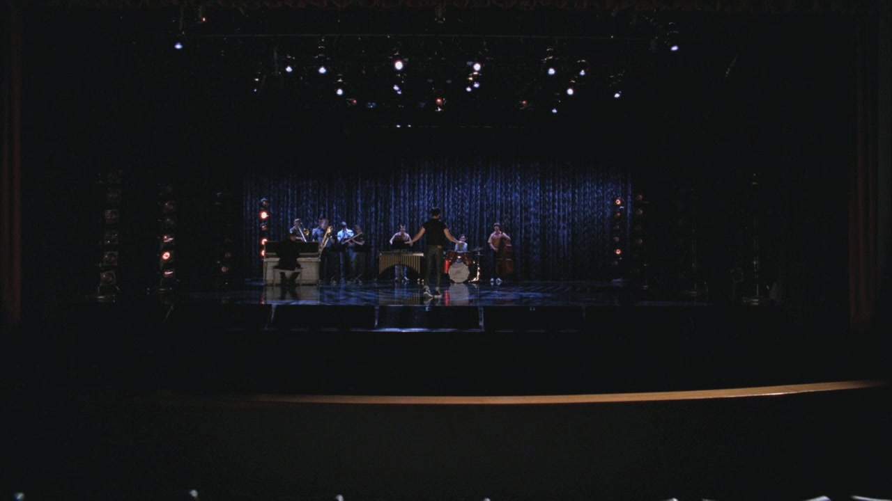 Glee303-00521.jpg