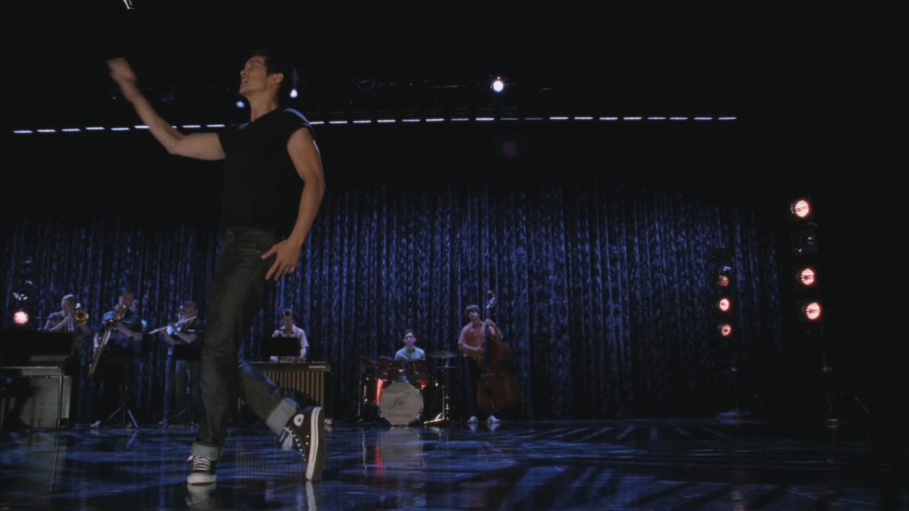 Glee303-00528.jpg