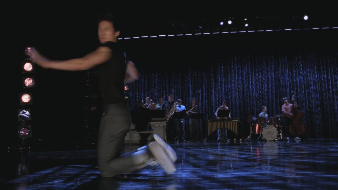Glee303-00535.jpg