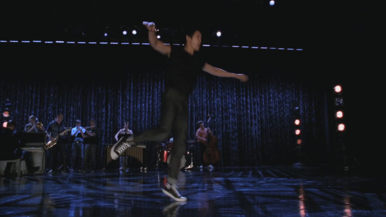 Glee303-00541.jpg