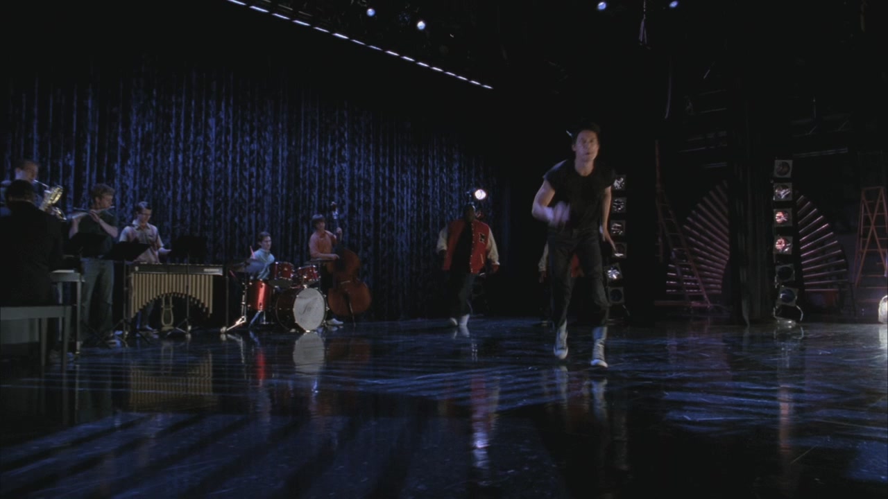 Glee303-00560.jpg