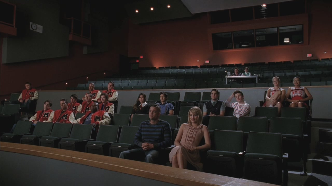 Glee303-00860.jpg