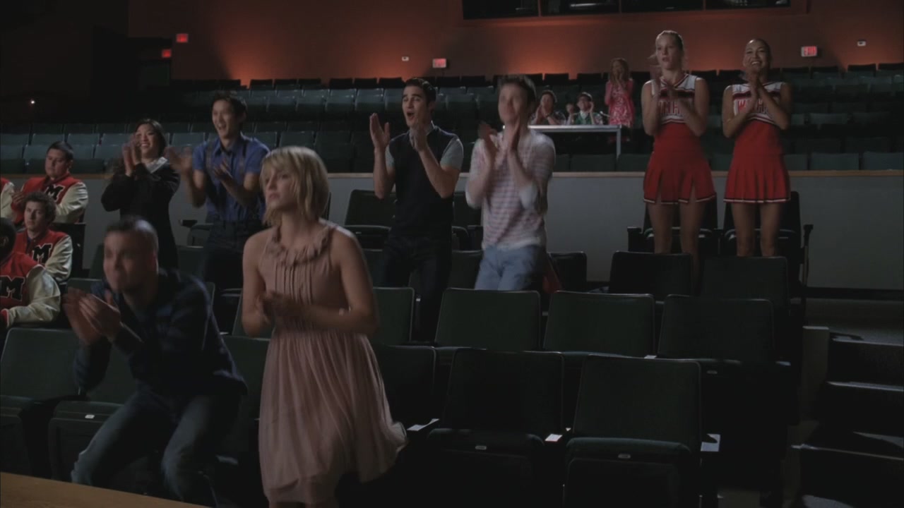 Glee303-00949.jpg