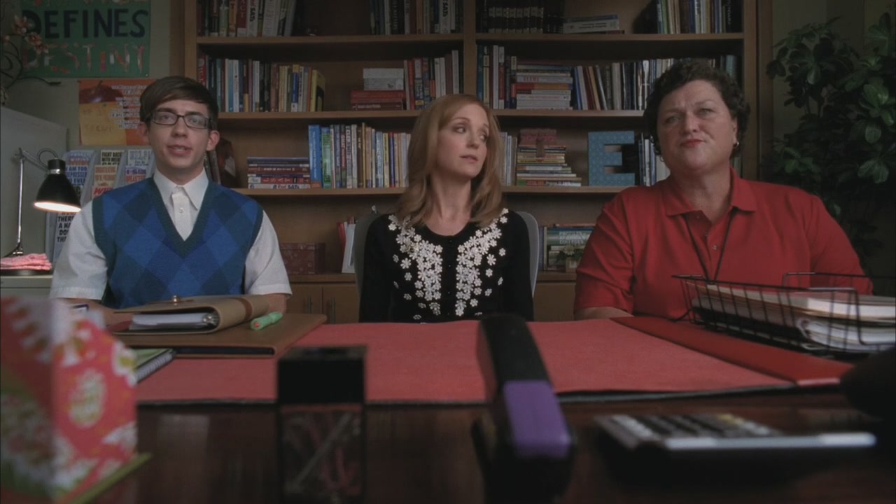 Glee303-01100.jpg