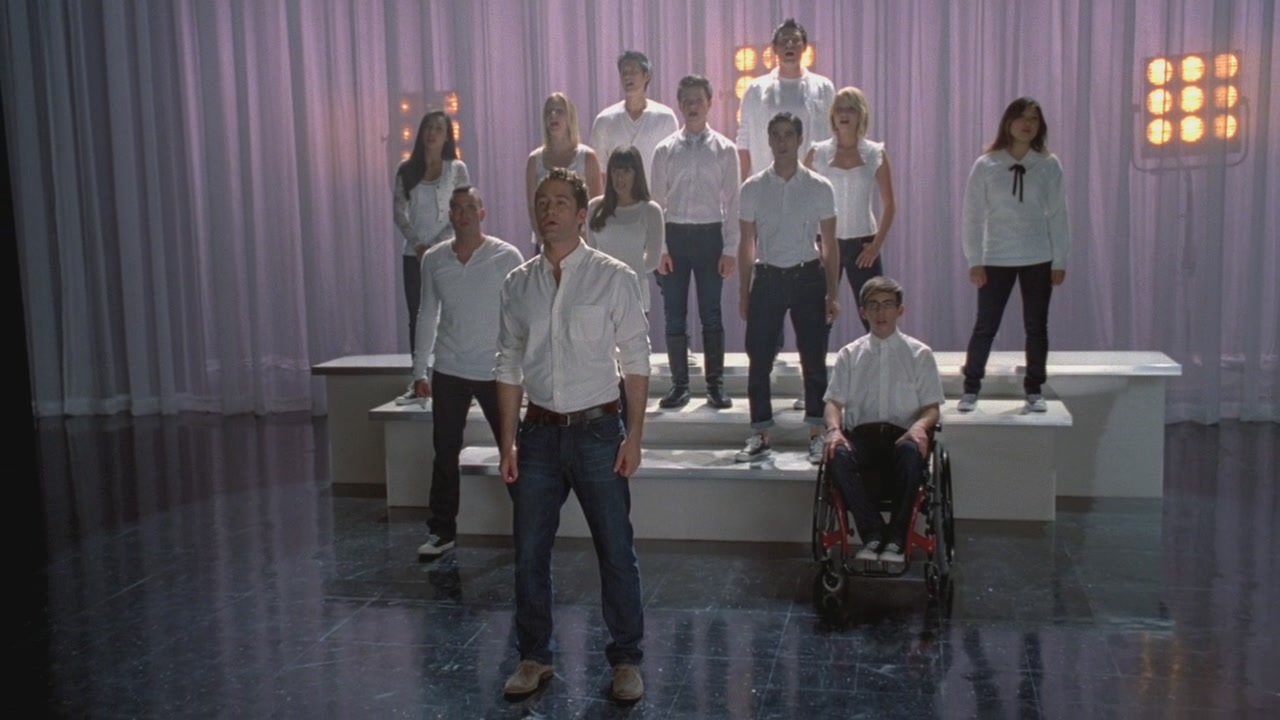 Glee303-01243.jpg