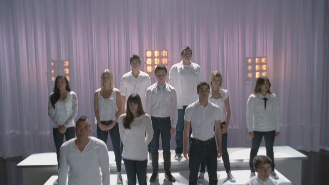 Glee303-01263.jpg
