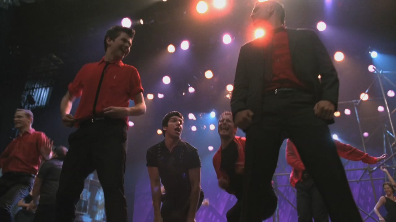 Glee305-01000.jpg