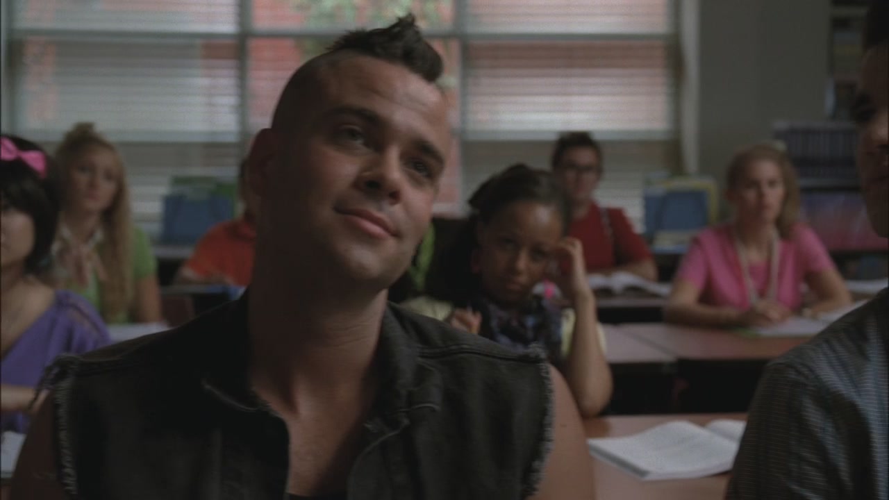 Glee306-00028.jpg