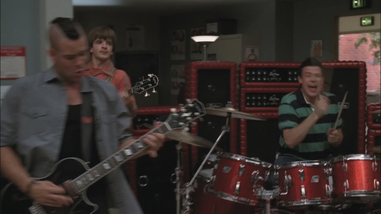 Glee306-00071.jpg