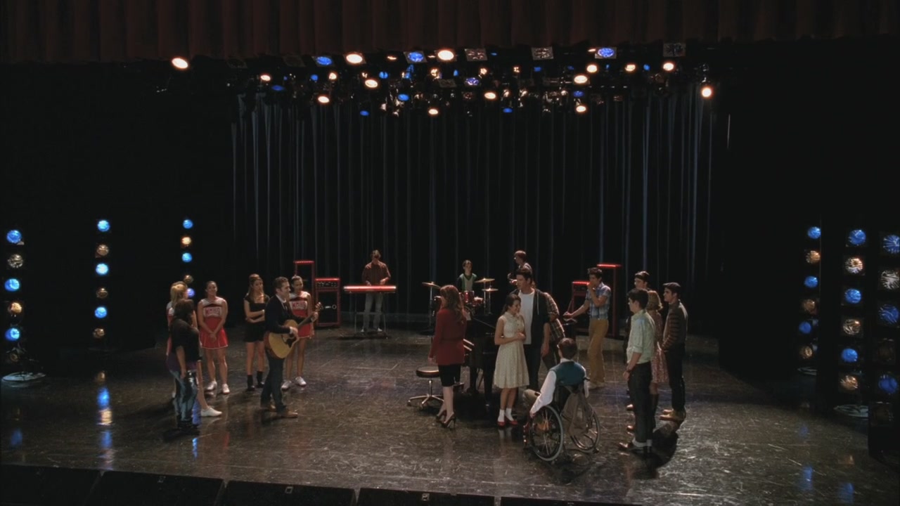 Glee306-00226.jpg