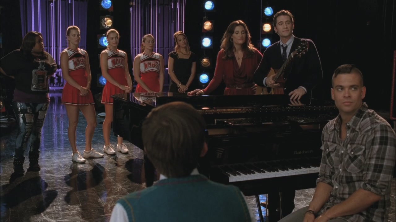 Glee306-00292.jpg