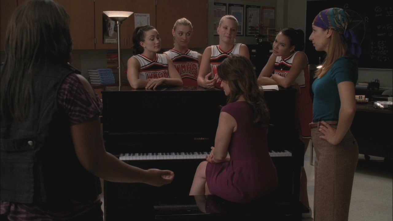 Glee306-00599.jpg
