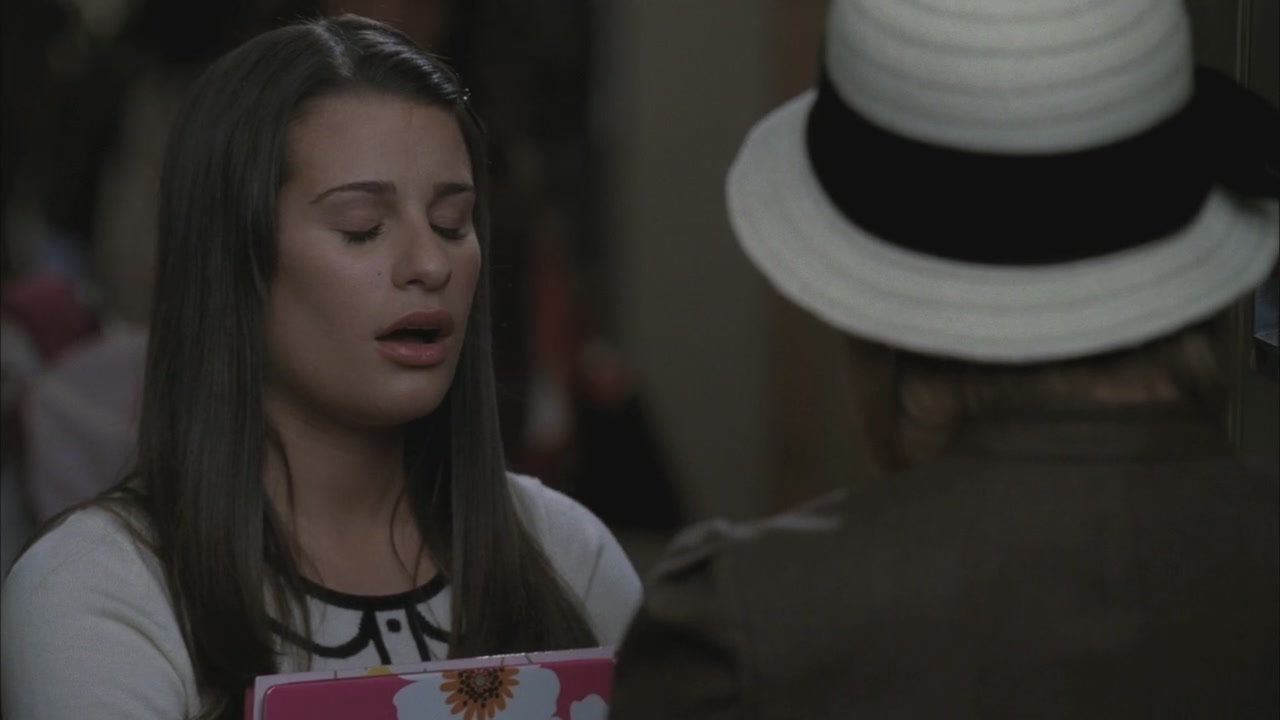 Glee308-00010.jpg