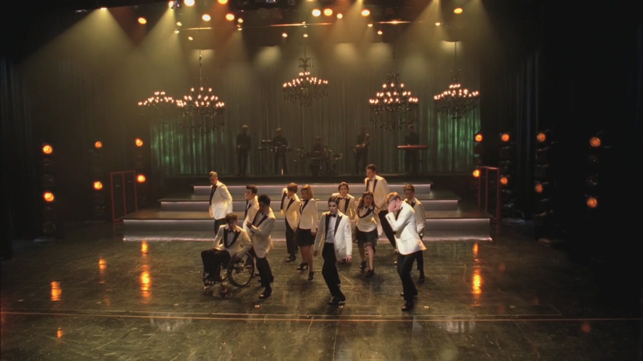 Glee308-00935.jpg