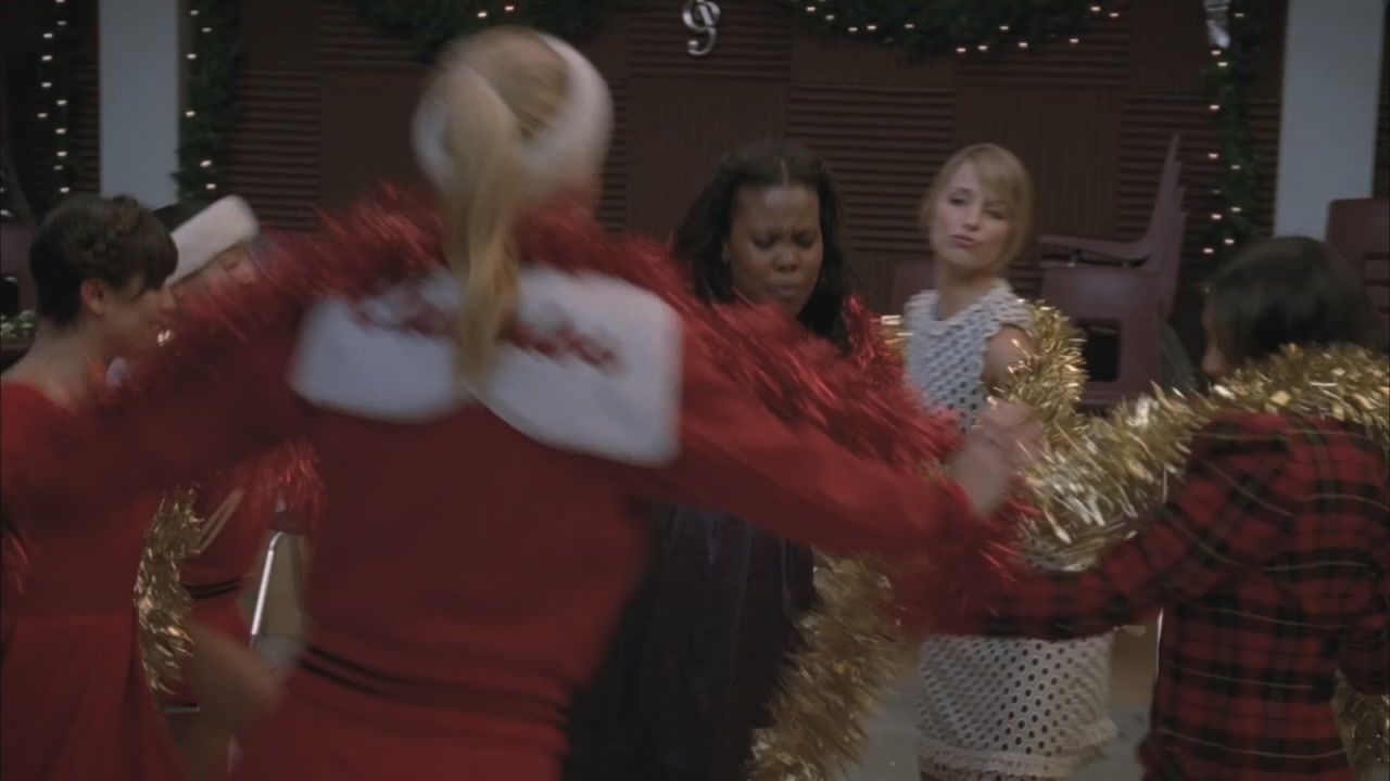 Glee309-00037.jpg