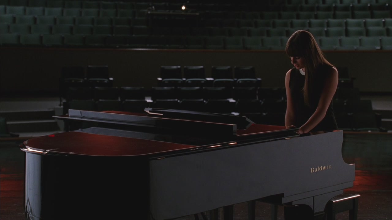 GLEE_0698.jpg